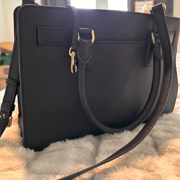 Michael Kors purse - Picture 3 of 6